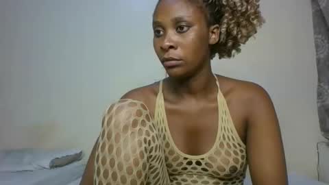 Snapshot of vipvelvetlovers chatting on 01-14-26, 09:48 velvets online show from 01-14-26, 09:48