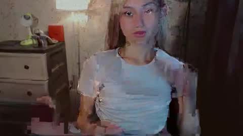 Pearl online show from 11-15-25, 03:26