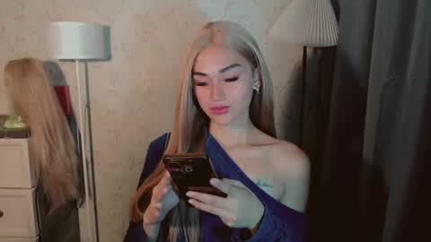 Pearl online show from 11-27-25, 03:41