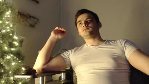 Snapshot of virgil____ chatting on 12-21-24, 12:16 virgil____ online show from 12-21-24, 12:16