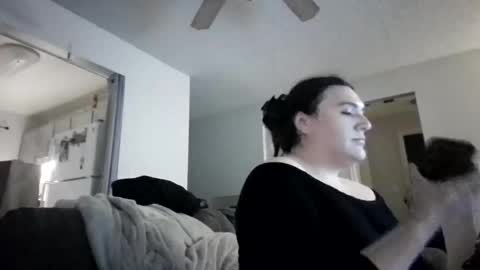 priscilla online show from 12-14-25, 06:30