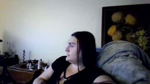 Snapshot of virgorian_enigma chatting on 04-25-26, 05:54 priscilla online show from 04-25-26, 05:54
