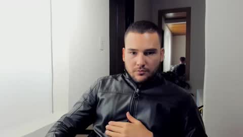 Vito Ferrer online show from 02-22-25, 01:55