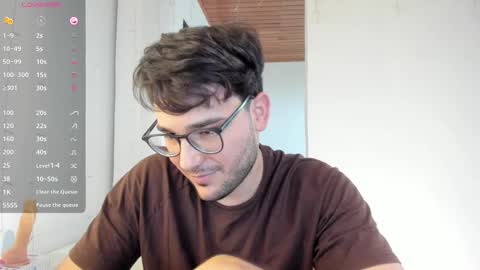 Vito Ferrer online show from 12-19-25, 09:44