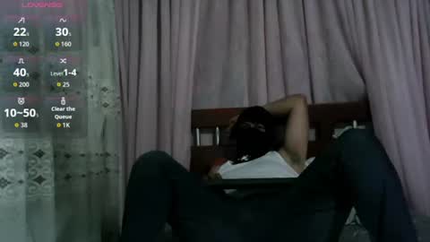 Snapshot of vitora53_ chatting on 06-17-26, 01:08 badboyxx online show from 06-17-26, 01:08
