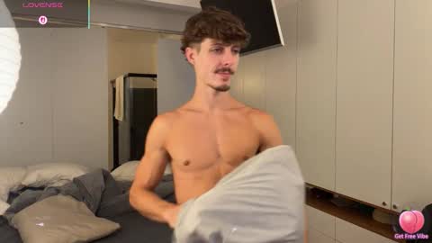 vitoraugustoxxx online show from 02-24-26, 09:13