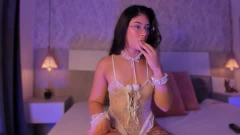 Vttoria online show from 03-23-26, 02:32