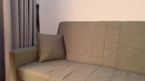 Mila online show from 04-04-26, 10:13