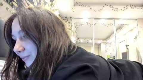 Snapshot of viverlove chatting on 11-09-25, 07:34 Viv online show from 11-09-25, 07:34