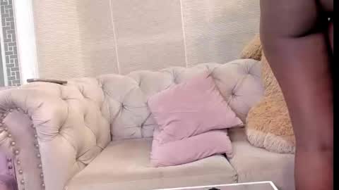 Snapshot of vivi_cooper chatting on 12-02-24, 04:09 vivi cooper online show from 12-02-24, 04:09