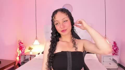 Vivi online show from 03-10-26, 03:44