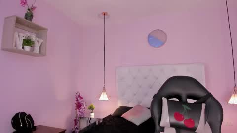 Vivi online show from 03-24-26, 03:55