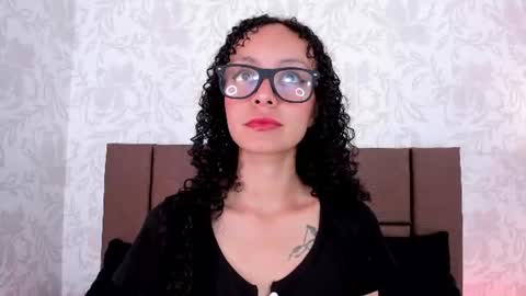 Vivi online show from 06-13-26, 04:21