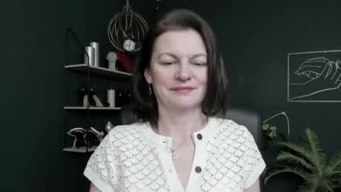 Snapshot of vivian_dream chatting on 04-29-26, 07:23 Vivian online show from 04-29-26, 07:23