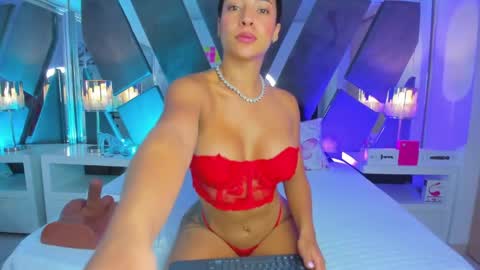 Vivian Monroe online show from 05-23-26, 10:52