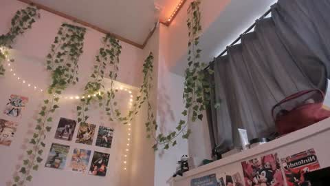 vivian_qwerty online show from 03-11-26, 05:24