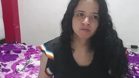 Snapshot of vivian_walt_ chatting on 02-02-25, 07:52 melissa online show from 02-02-25, 07:52