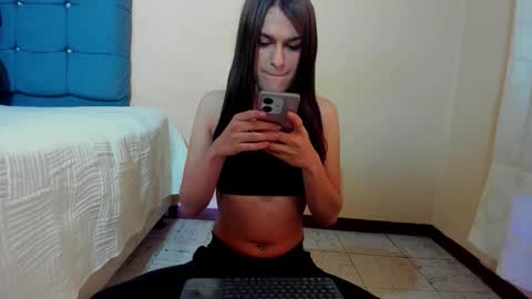 instagram Viviana73215 online show from 12-22-25, 01:08