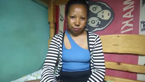 Snapshot of viviane0812 chatting on 02-24-25, 06:36 viviane0812 online show from 02-24-25, 06:36