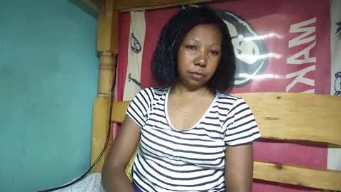 Snapshot of viviane0812 chatting on 02-27-25, 11:52 viviane0812 online show from 02-27-25, 11:52