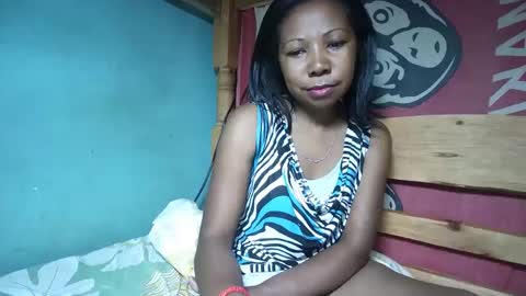 Snapshot of viviane0812 chatting on 03-12-25, 06:22 viviane0812 online show from 03-12-25, 06:22