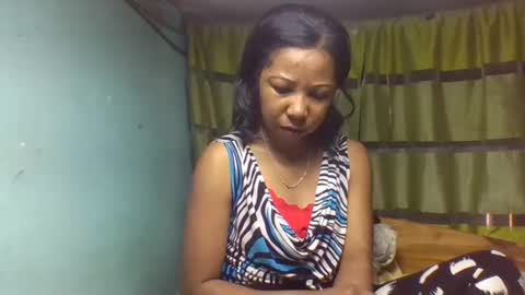 Snapshot of viviane0812 chatting on 10-09-25, 11:19 viviane0812 online show from 10-09-25, 11:19