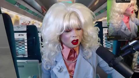 VivianFrosty online show from 09-09-25, 03:39