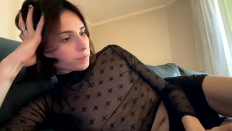 vivianglow online show from 07-01-26, 01:24