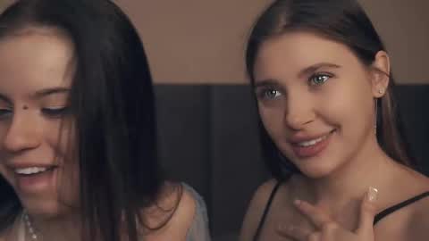 Nelly and Mari online show from 03-01-25, 12:23