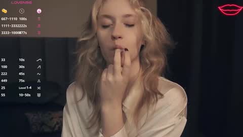 Nelly and Mari online show from 03-03-25, 04:14