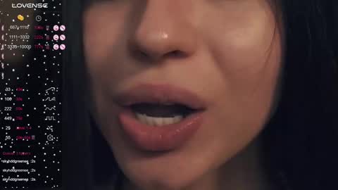 Nelly and Mari online show from 03-03-25, 11:11