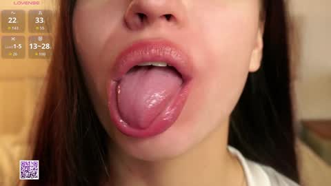 Nelly and Mari online show from 09-27-25, 07:13