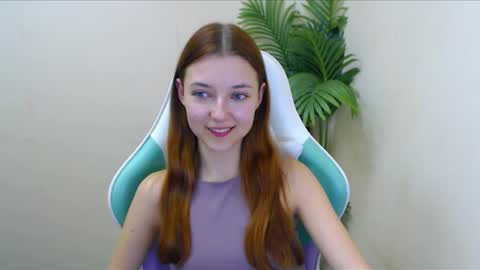 Vivien online show from 12-07-24, 01:25