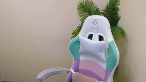 Vivien online show from 02-10-25, 03:32