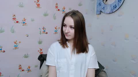 vivienalles_ online show from 12-02-24, 11:01