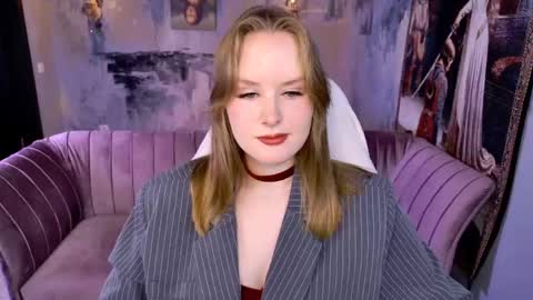 Snapshot of vivienleeigh chatting on 06-02-26, 01:51 Vivien online show from 06-02-26, 01:51