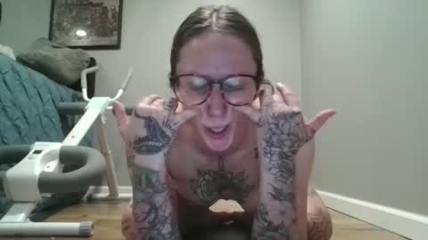 vivienne_grey online show from 12-23-25, 02:09