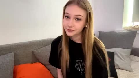 Kristy online show from 04-10-26, 02:22