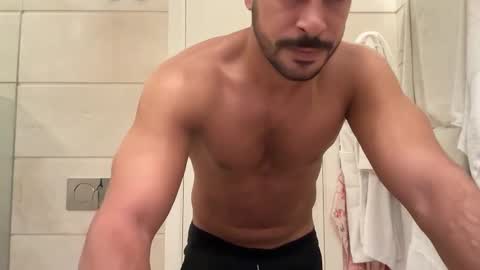 Snapshot of vivisasagregre chatting on 10-16-25, 07:09 Nero88 online show from 10-16-25, 07:09