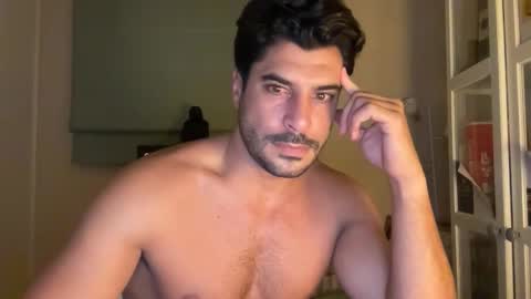 Snapshot of vivisasagregre chatting on 10-28-25, 09:39 Nero88 online show from 10-28-25, 09:39