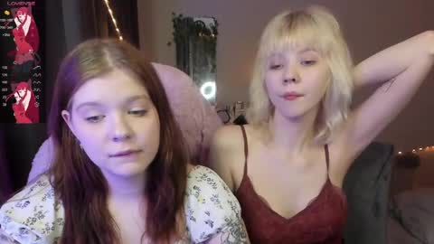 Snapshot of vivy_ chatting on 05-22-26, 10:15 chatur babes online show from 05-22-26, 10:15