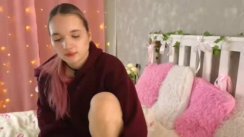 vivyboo111 online show from 04-09-26, 09:31