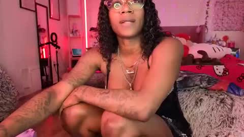 Vixen Capri online show from 03-02-26, 06:37