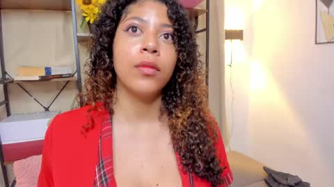 Snapshot of vixenia chatting on 05-30-26, 02:41 Vixenia online show from 05-30-26, 02:41