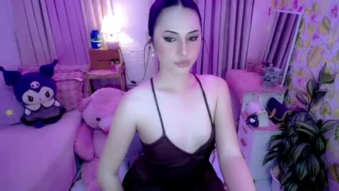 vixenluscious online show from 05-26-26, 02:29