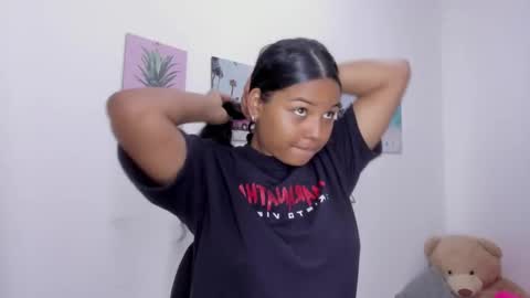 vixenlust17 online show from 02-19-26, 01:56