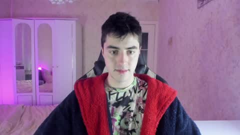 Martin online show from 01-06-25, 05:06