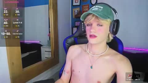 Vlad  online show from 09-17-25, 02:41