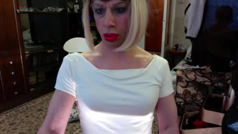 Violetta Elysia online show from 02-03-26, 06:40