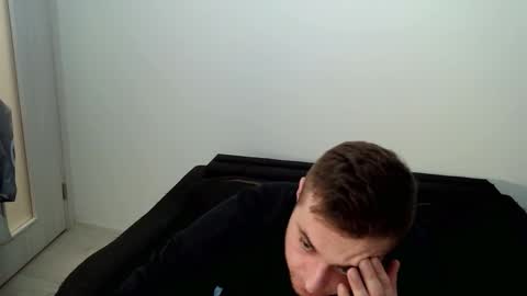 Snapshot of vlamen007 chatting on 02-14-26, 01:08 vlamen007 online show from 02-14-26, 01:08
